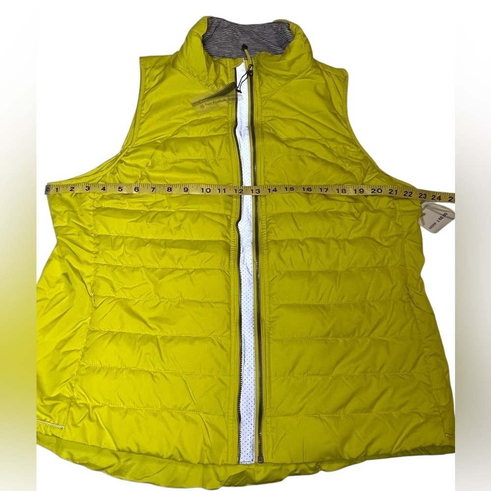 TANGERINE NWT Women's 2XL Yellow Active Quilted Puffer Vest 2 position zipper - Picture 3 of 10